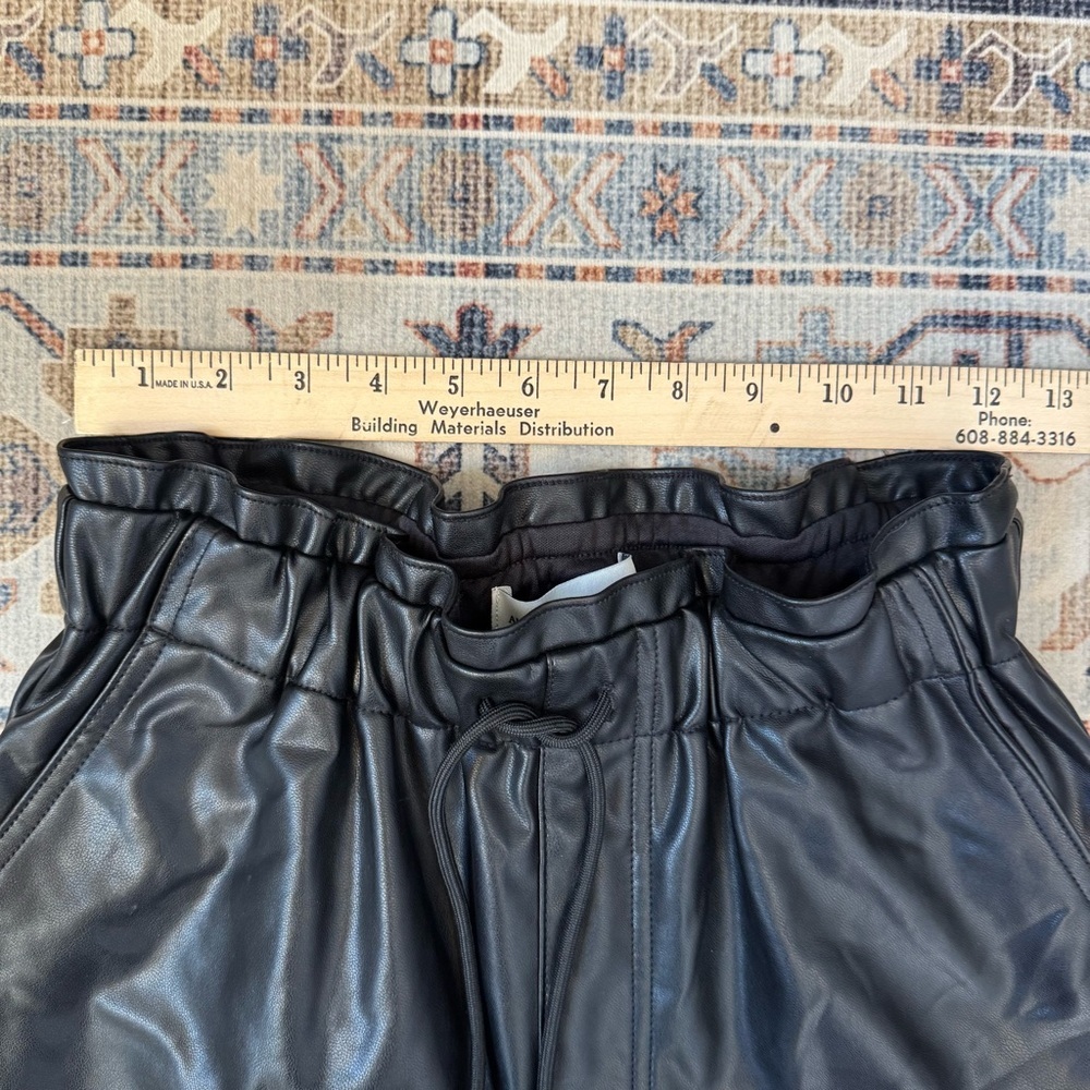 Abercrombie & Fitch Faux Leather Paper Bag Waist Black Joggers Womens Size Small - Picture 10 of 12
